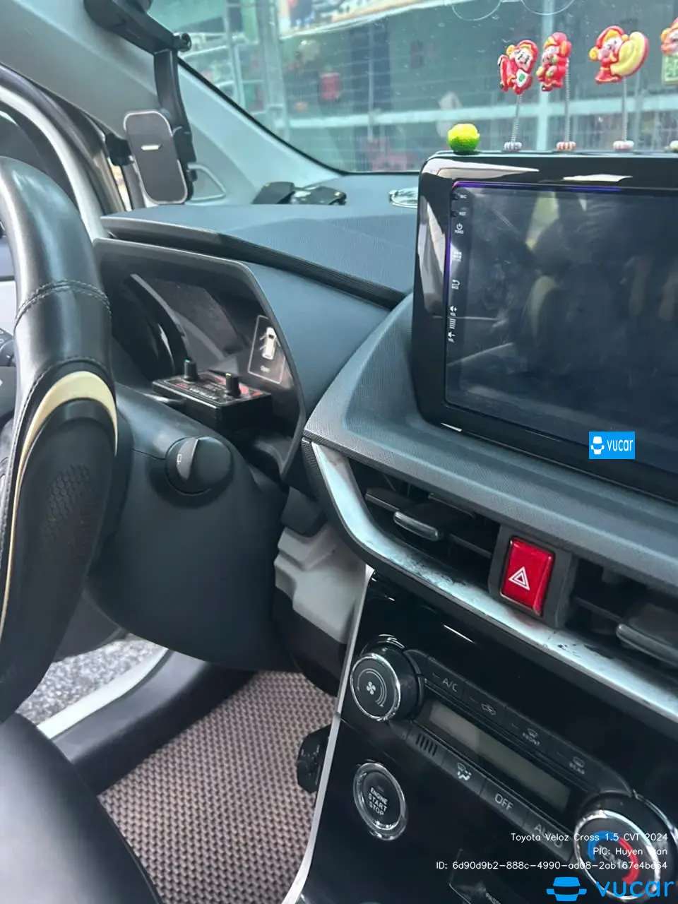 Toyota Veloz Cross 1.5 CVT 2024 - Nội thất 3