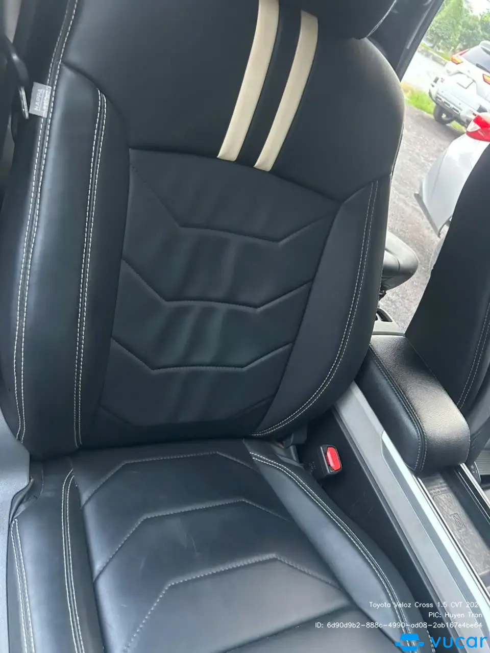 Toyota Veloz Cross 1.5 CVT 2024 - Nội thất 8