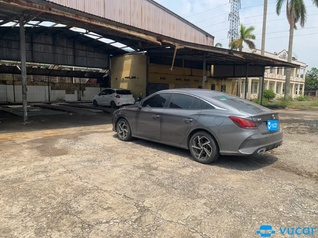 MG 5 Luxury 1.5 AT 2022 - Ngoại thất 2