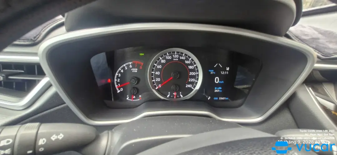 Toyota Corolla cross 1.8V 2023 - Nội thất 2
