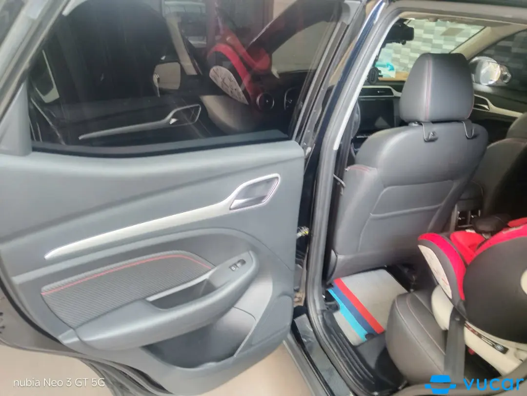 MG Zs Luxury 1.5 AT 2WD 2022 - Nội thất 7