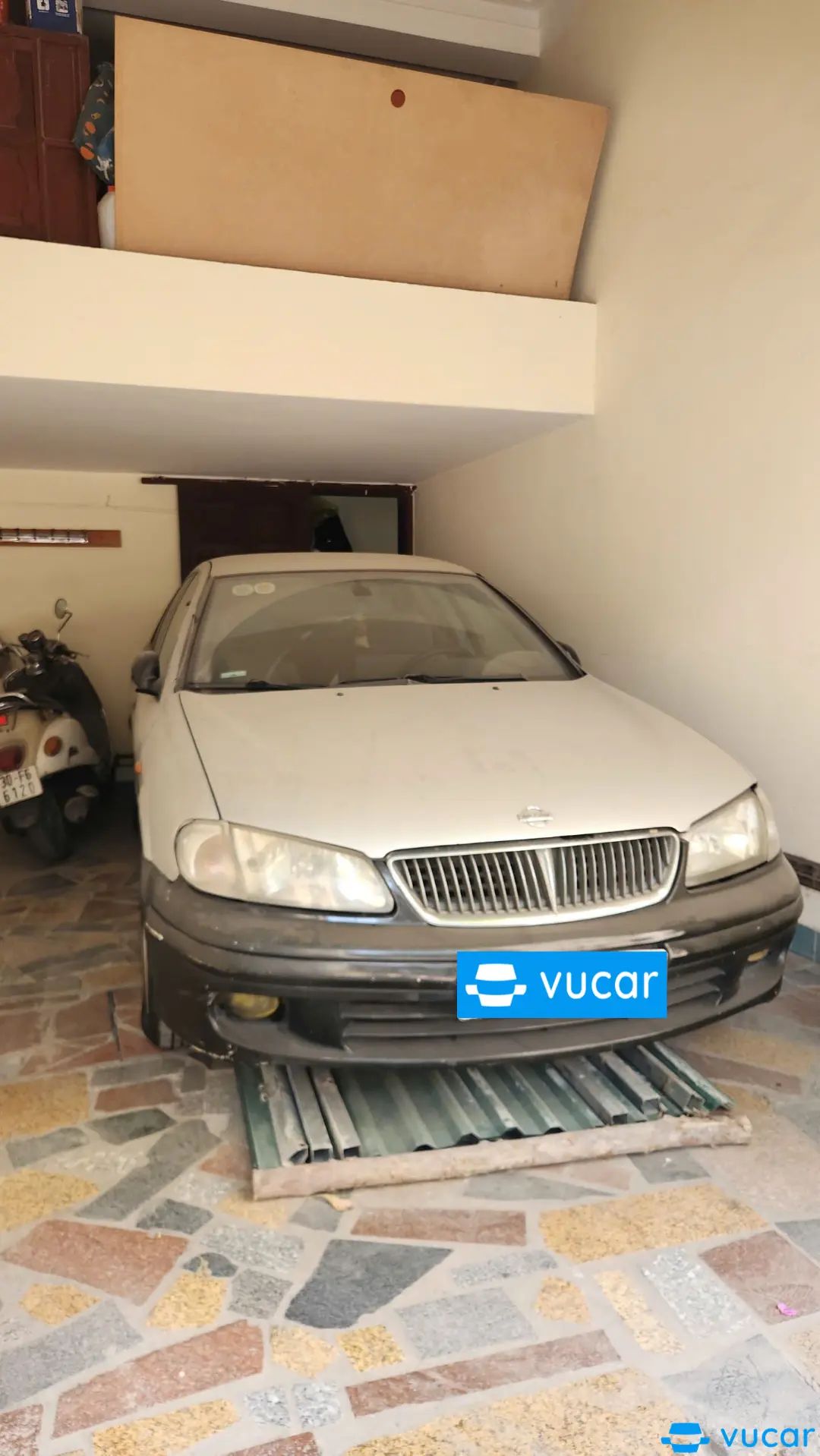 Nissan Sunny Super Saloon 2002 - Ngoại thất 1