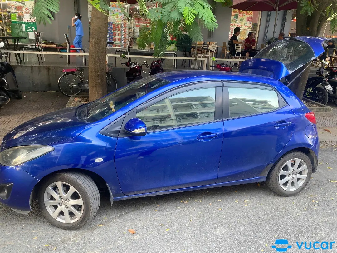 Mazda 2 1.5 AT 2011 - Ngoại thất 9