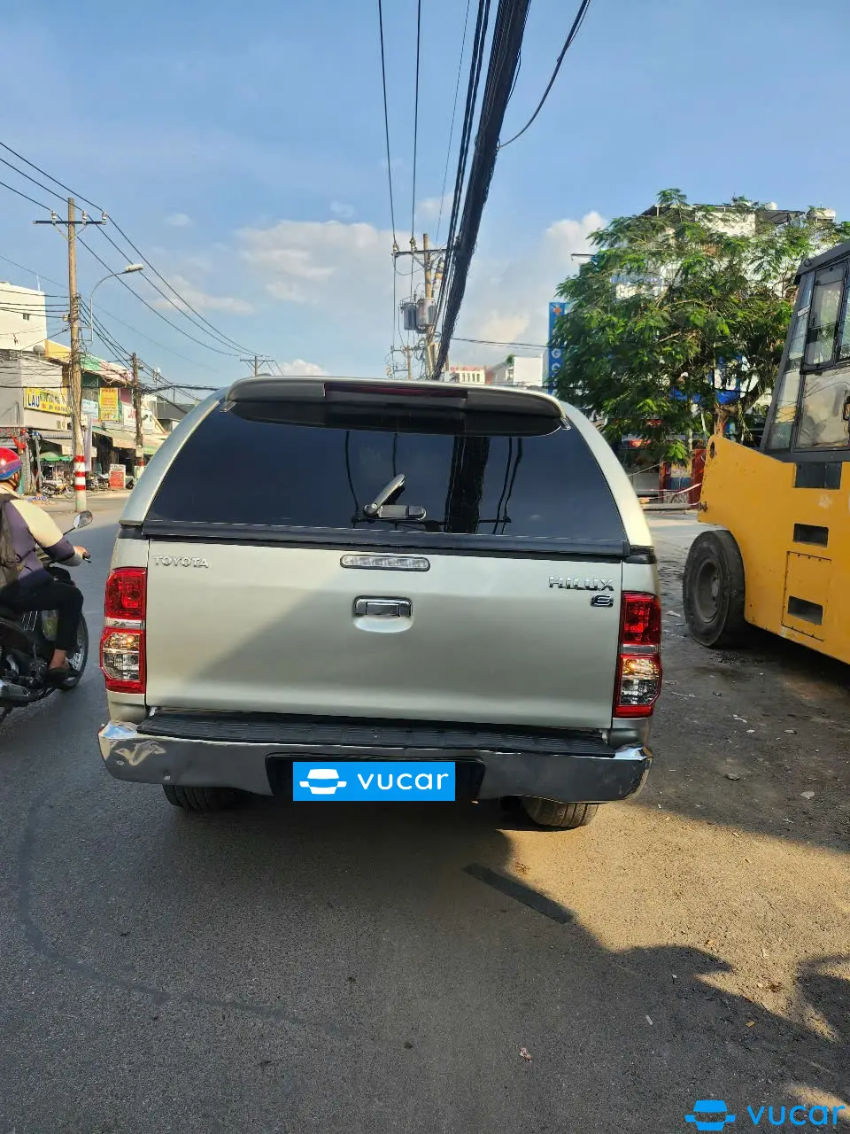 Toyota Hilux 2.5E 4x2 MT 2014 - Ngoại thất 2