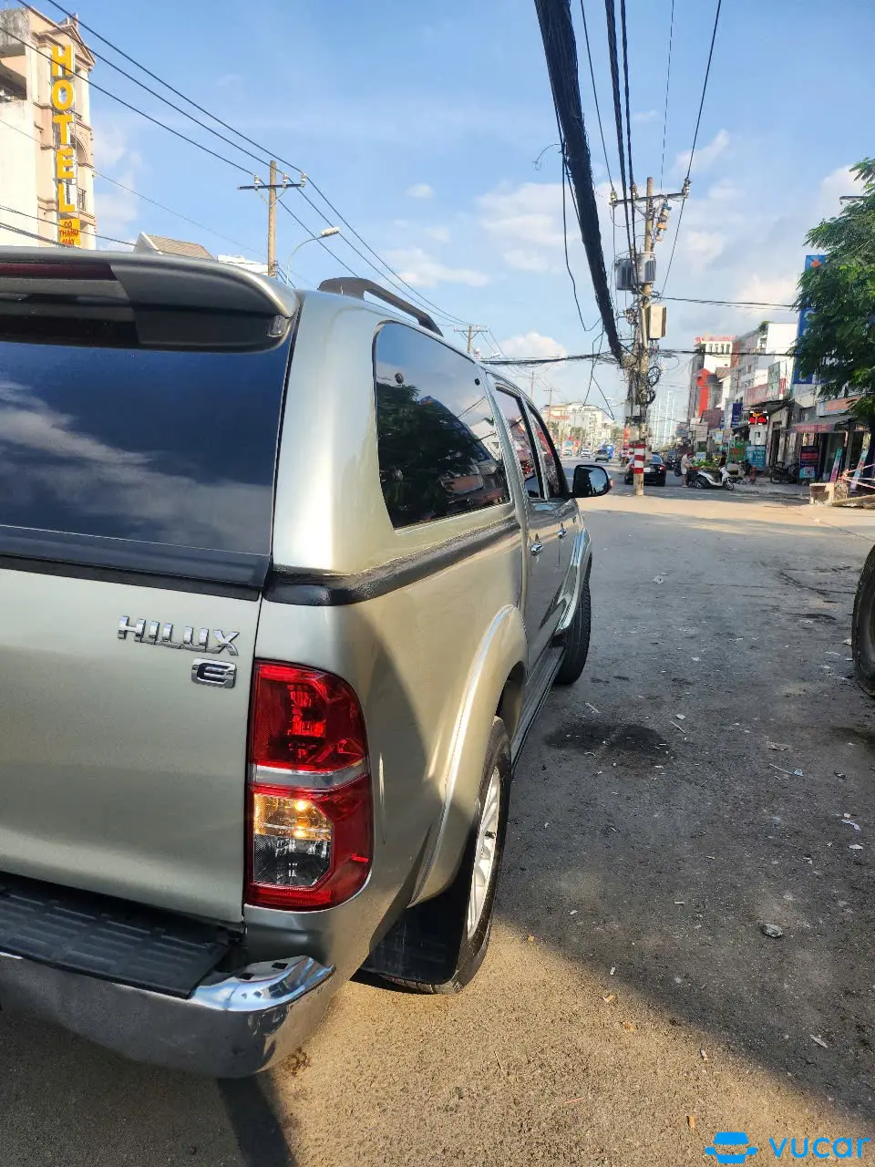 Toyota Hilux 2.5E 4x2 MT 2014 - Ngoại thất 5