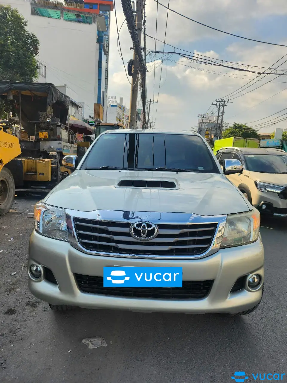 Toyota Hilux 2.5E 4x2 MT 2014 - Ngoại thất 1
