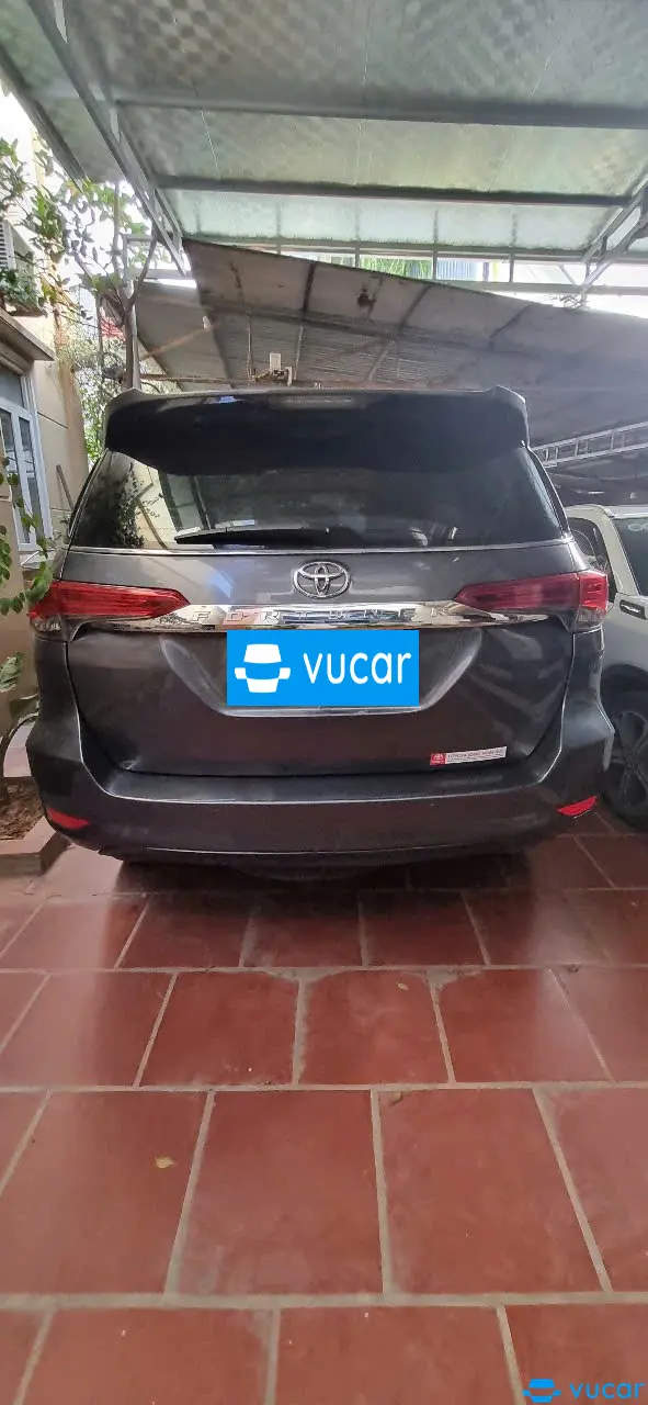 Ảnh xe Toyota Fortuner 2.7V 4x4 AT 2017