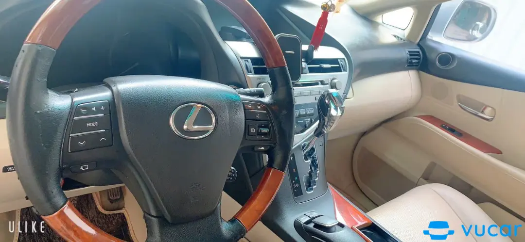 Lexus RX 350 Bản full phanh khoảng cách 2010 - Nội thất 2