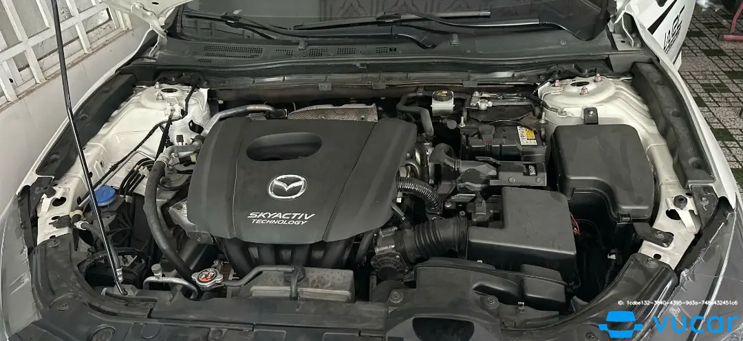 Mazda 3 1.5AT 2017 - Khoang động cơ 1