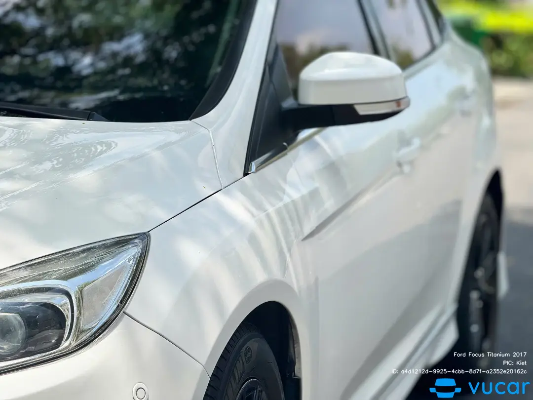 Ford Focus Titanium 2017 - Ngoại thất 39