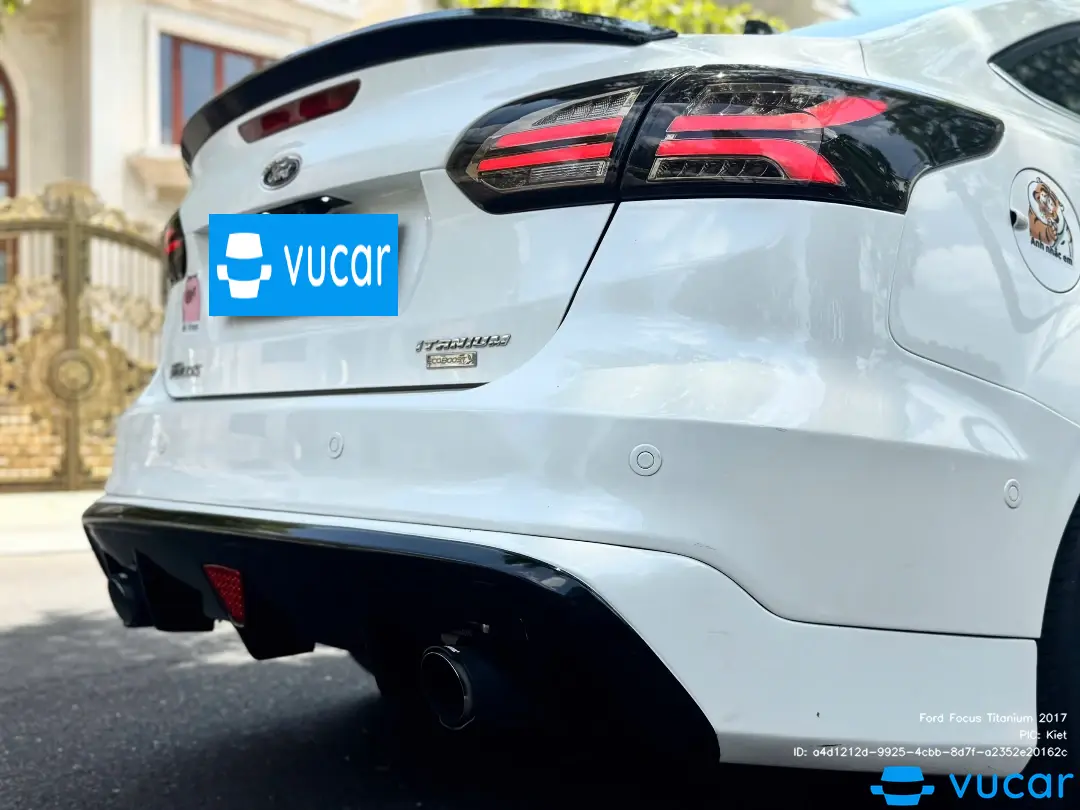 Ford Focus Titanium 2017 - Ngoại thất 30