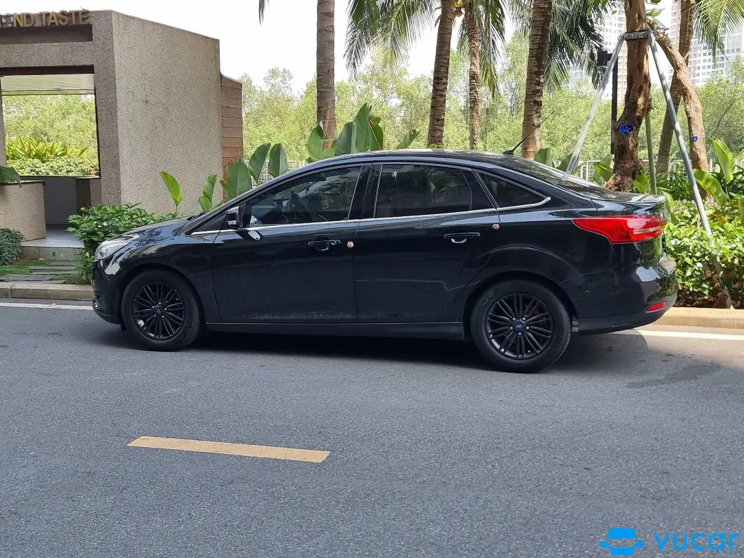 Ford Focus Titanium 1.5L 2016 - Ngoại thất 8