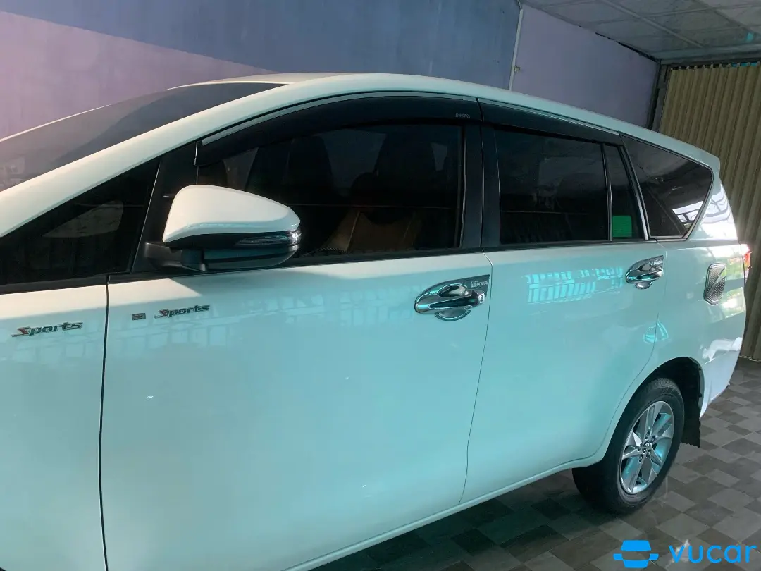 Ảnh xe Toyota Innova 2.0E 2018
