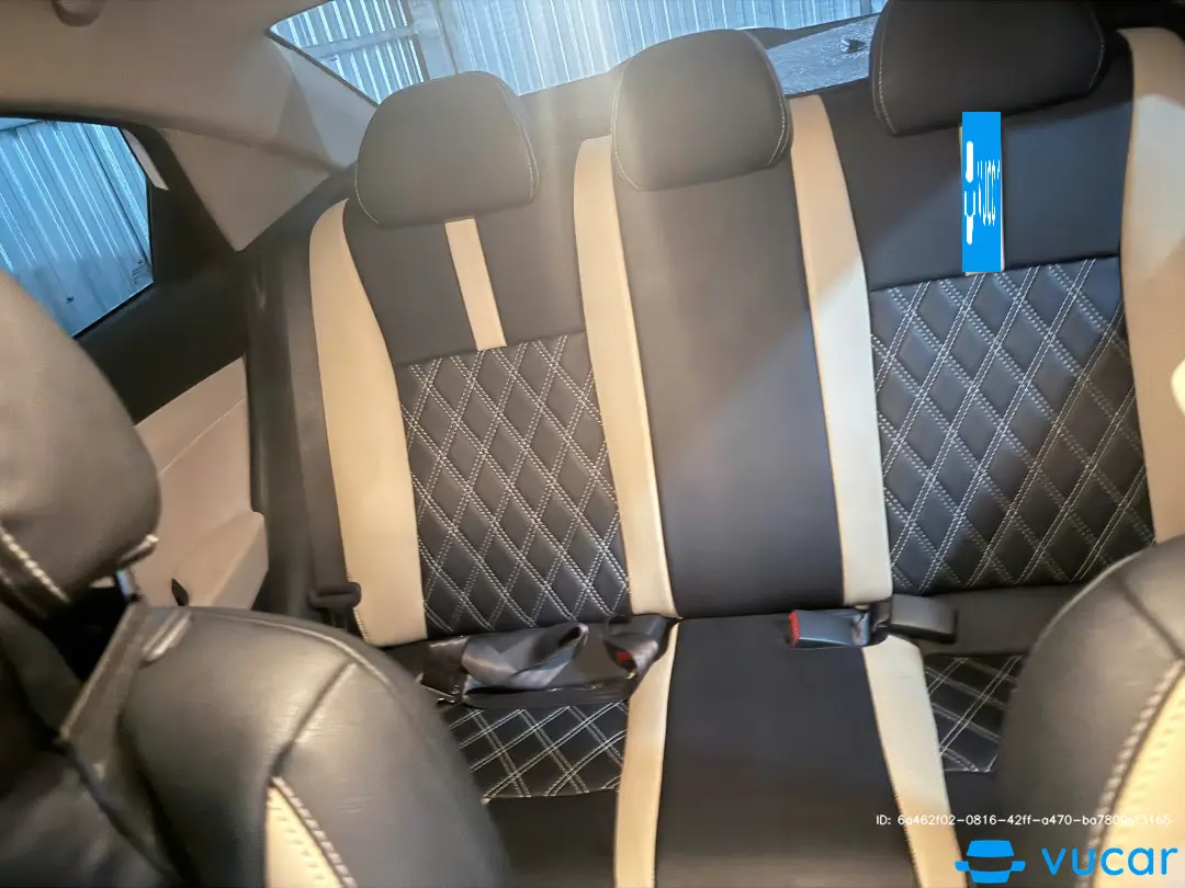 Hyundai Accent 1.4 AT 2023 - Nội thất 6