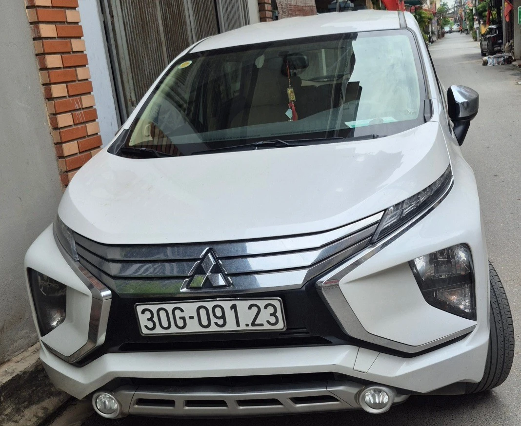 Ảnh xe Mitsubishi Xpander 1.5 AT 2019 - ảnh 1