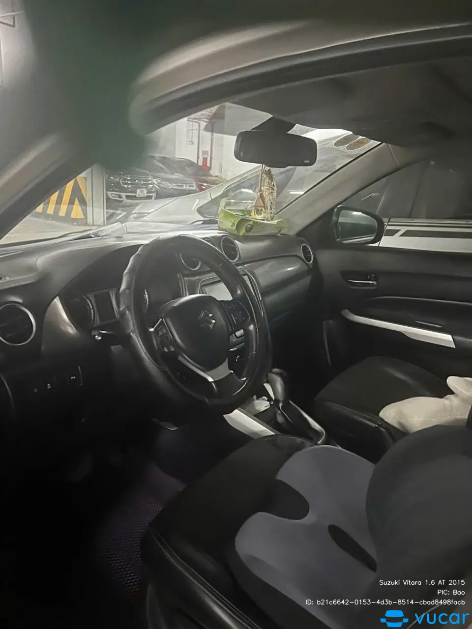 Suzuki Vitara 1.6 AT 2015 - Nội thất 3