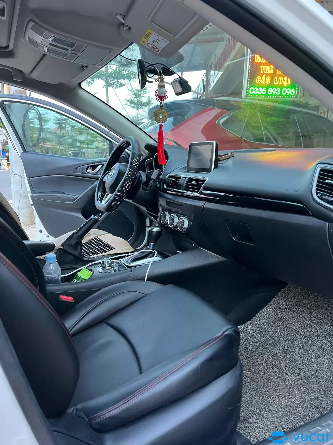Mazda 3 1.5 2016 - Nội thất 4