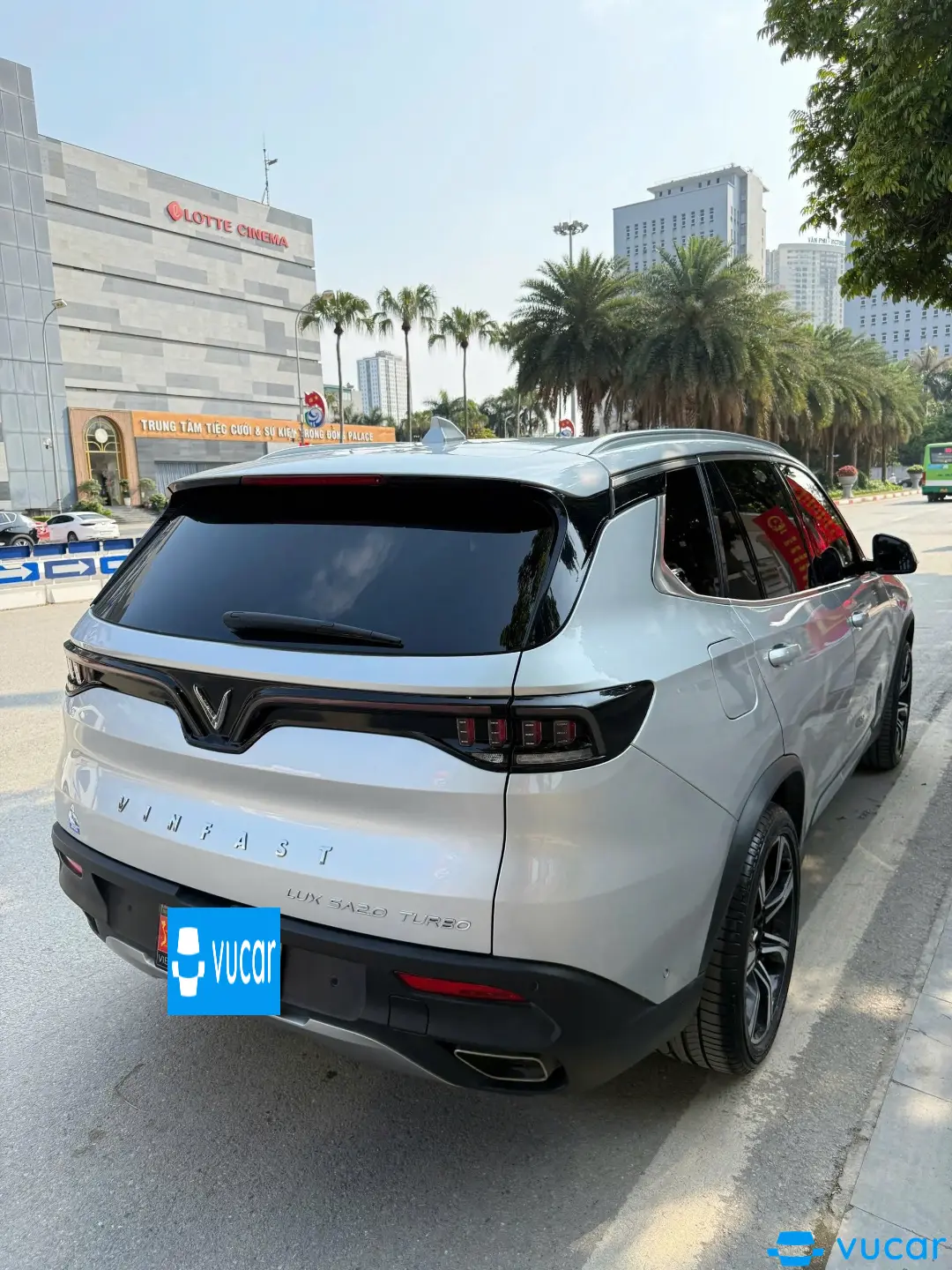Ảnh xe Vinfast Lux SA Premium 2.0 AT 2021