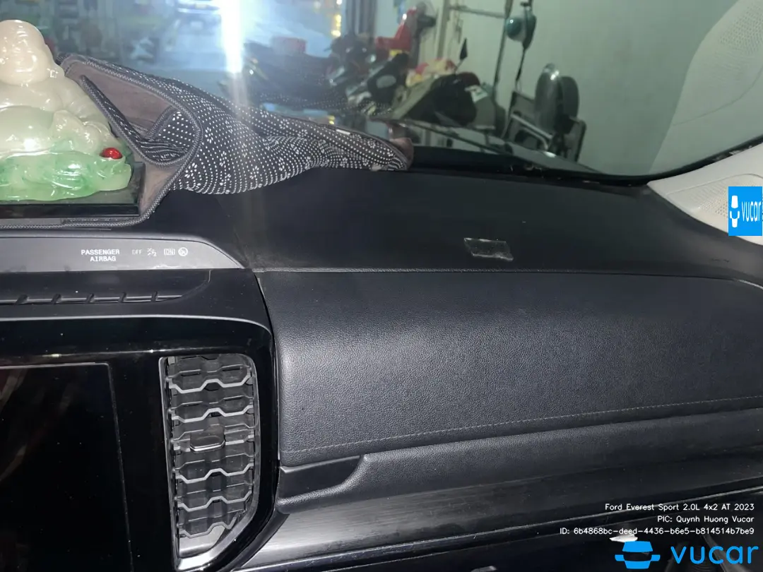 Ảnh xe Ford Everest Sport 2.0L 4x2 AT 2023 - ảnh 2
