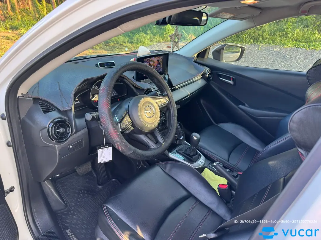 Mazda 2 1.5 AT 2020 - Nội thất 16