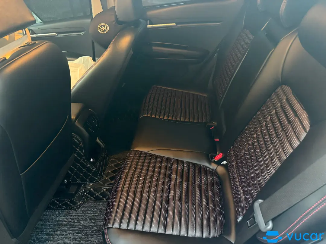 Kia Sonet Luxury 1.5 AT 2024 - Nội thất 3