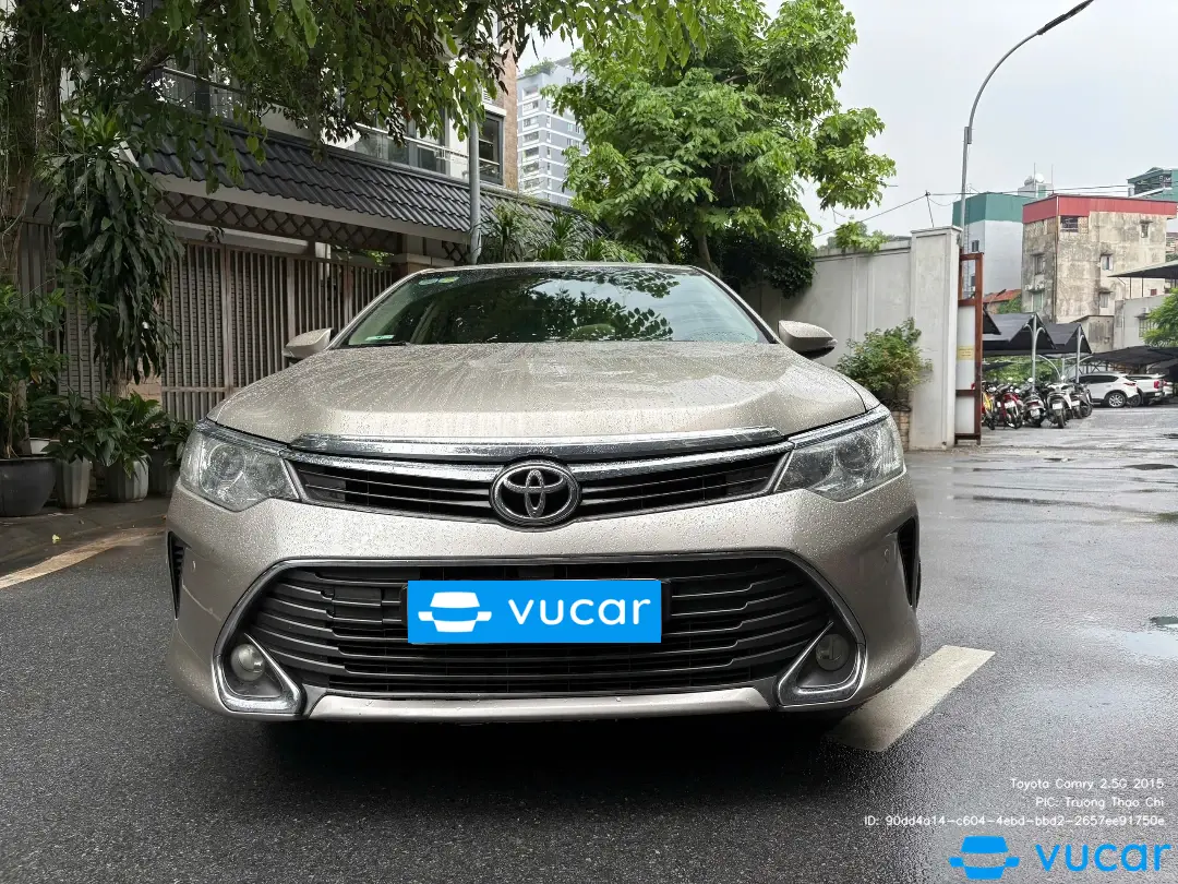 Toyota Camry 2.5G 2015