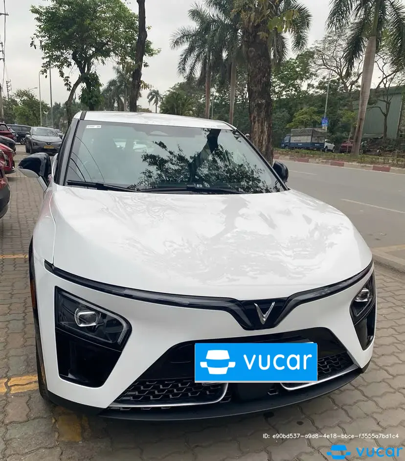 Vinfast VF7 Plus 2026 - Ngoại thất 4