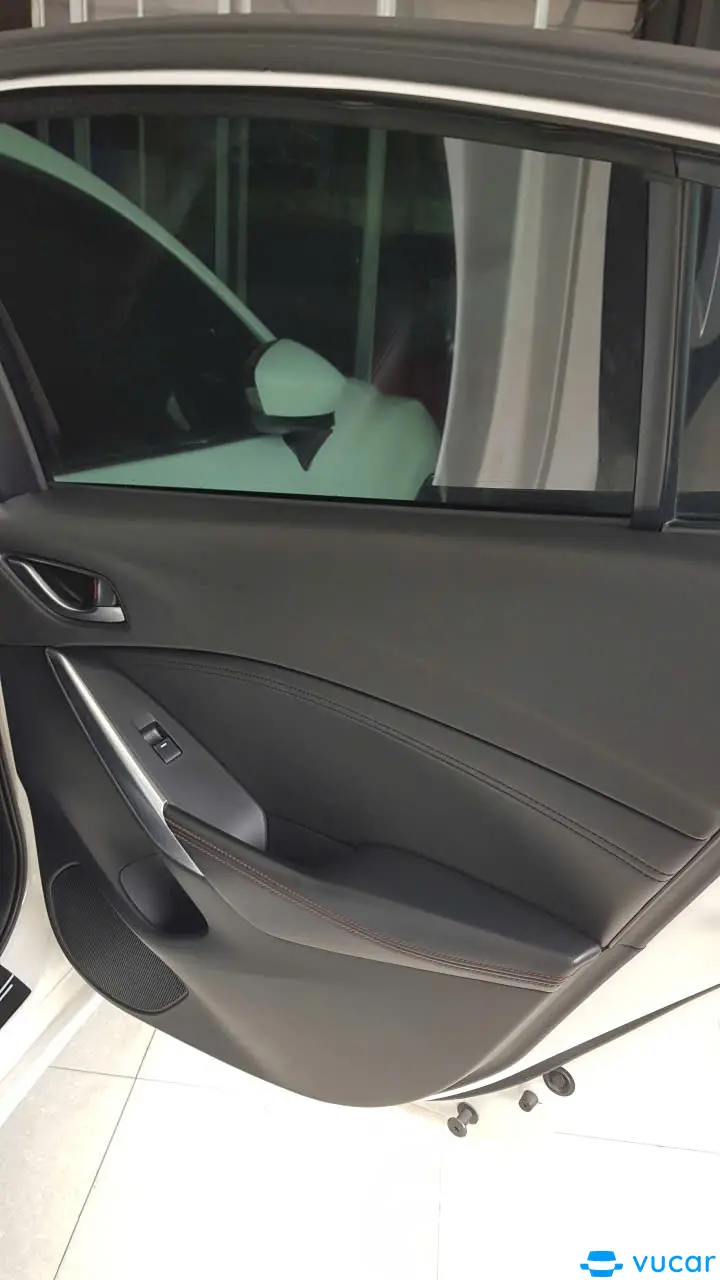 Mazda 6 Premium 2.5 AT 2016 - Nội thất 4