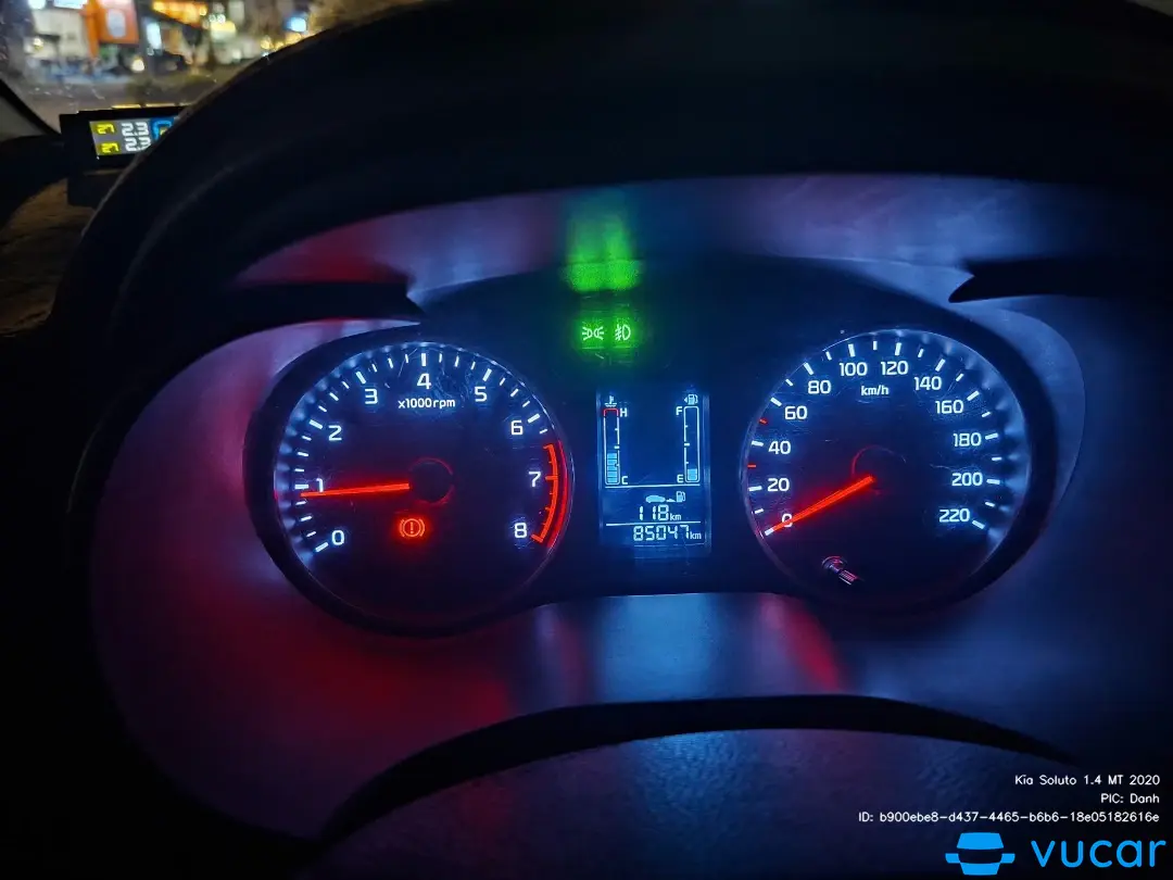 Kia Soluto 1.4 MT 2020 - Nội thất 2