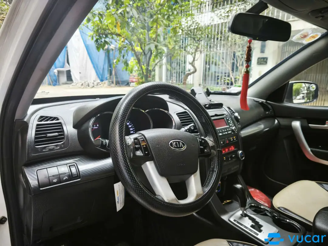 Kia Sorento GAT 2.4L 2WD 2011 - Nội thất 4