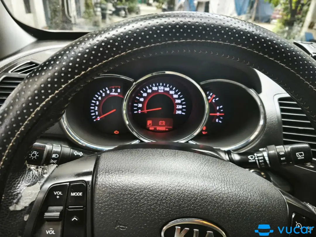 Kia Sorento GAT 2.4L 2WD 2011 - Nội thất 3
