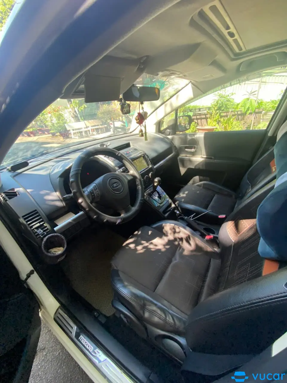 Ford Imax 2009 - Nội thất 4