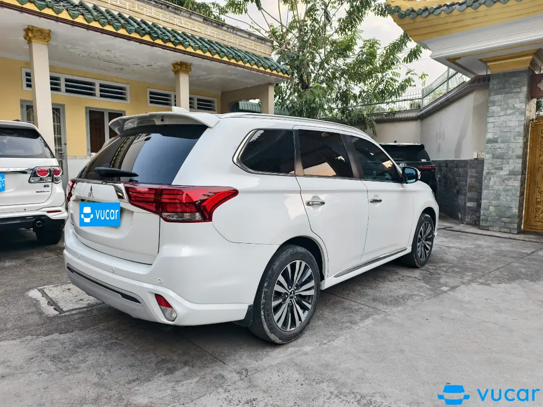 Mitsubishi Outlander 2.0 CVT 2022 - Ngoại thất 5