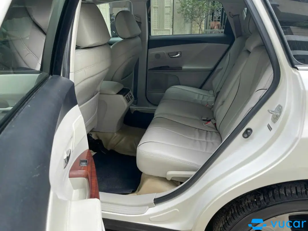 Toyota Venza 2009 3.5 - Nội thất 13