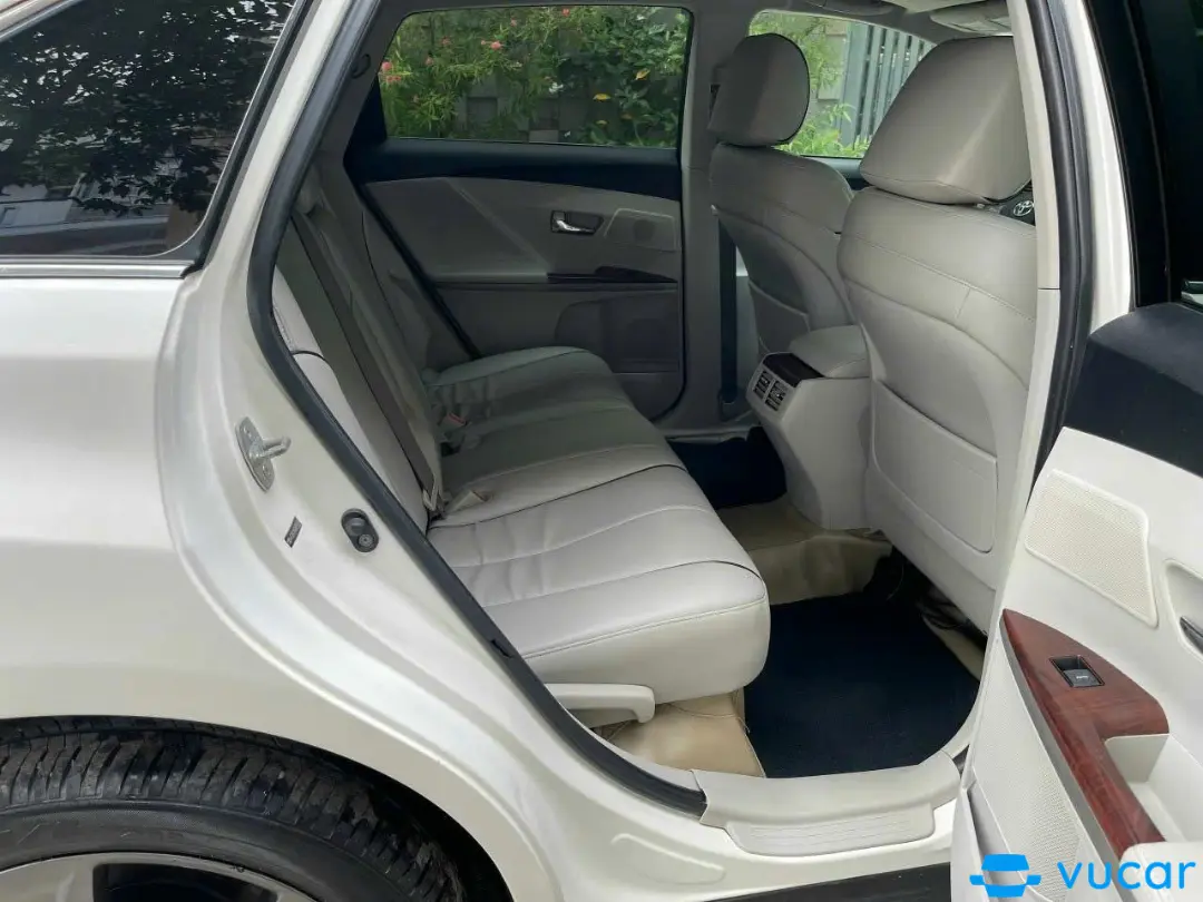 Toyota Venza 2009 3.5 - Nội thất 14