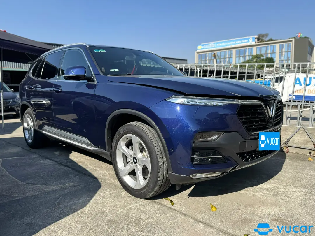VinFast Lux sa 2.0 2.0 AT 2021 - Ngoại thất 4