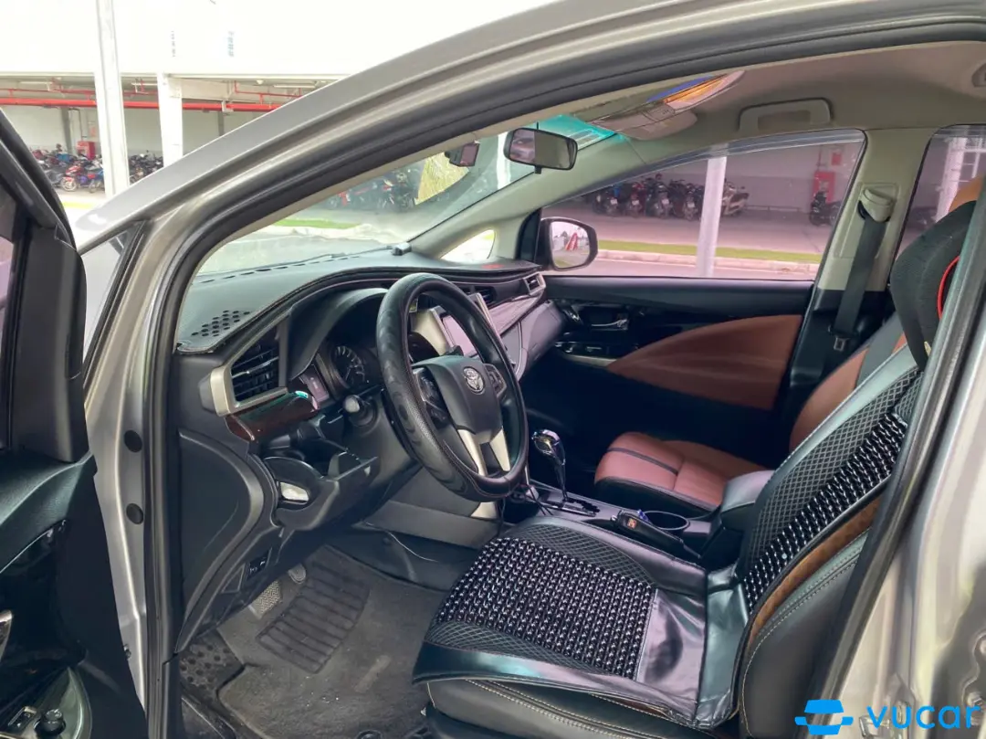 Toyota Innova 2.0G 2018 - Nội thất 3