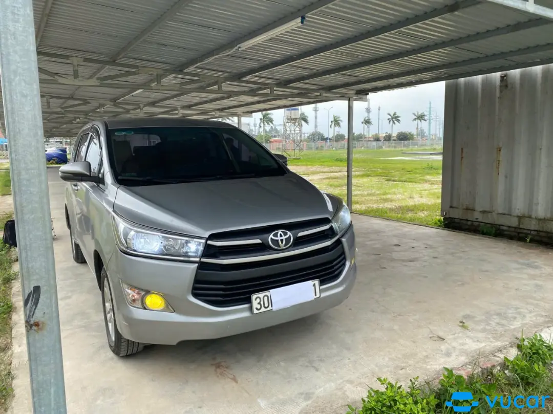 Toyota Innova 2.0G 2018 - Nội thất 1