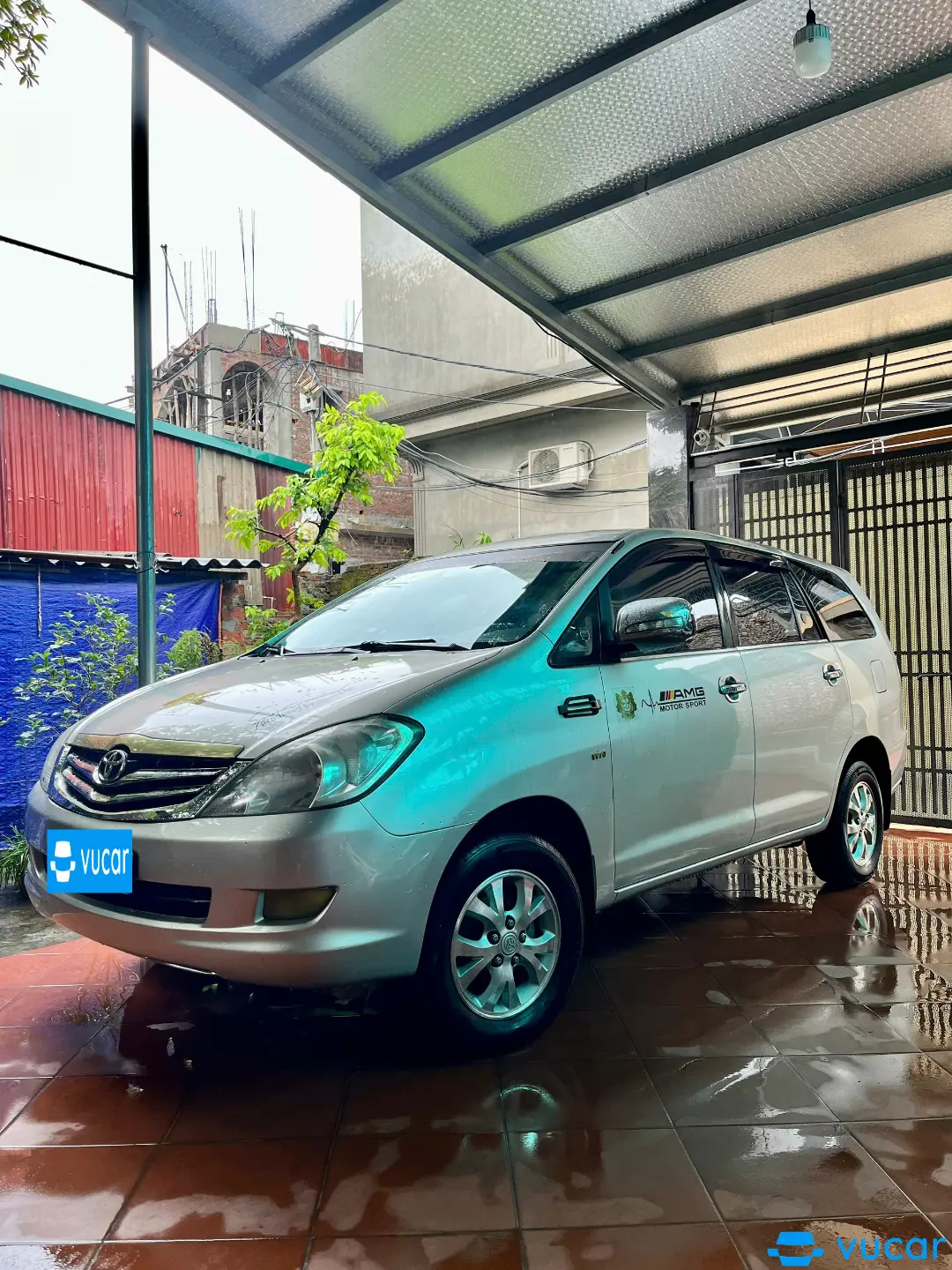 Toyota Innova 2.0 MT 2007 - Ngoại thất 2