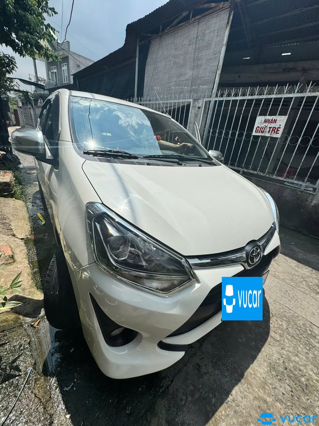 Mercedes C class 2022 C200 Avantgarde - Ngoại thất 12