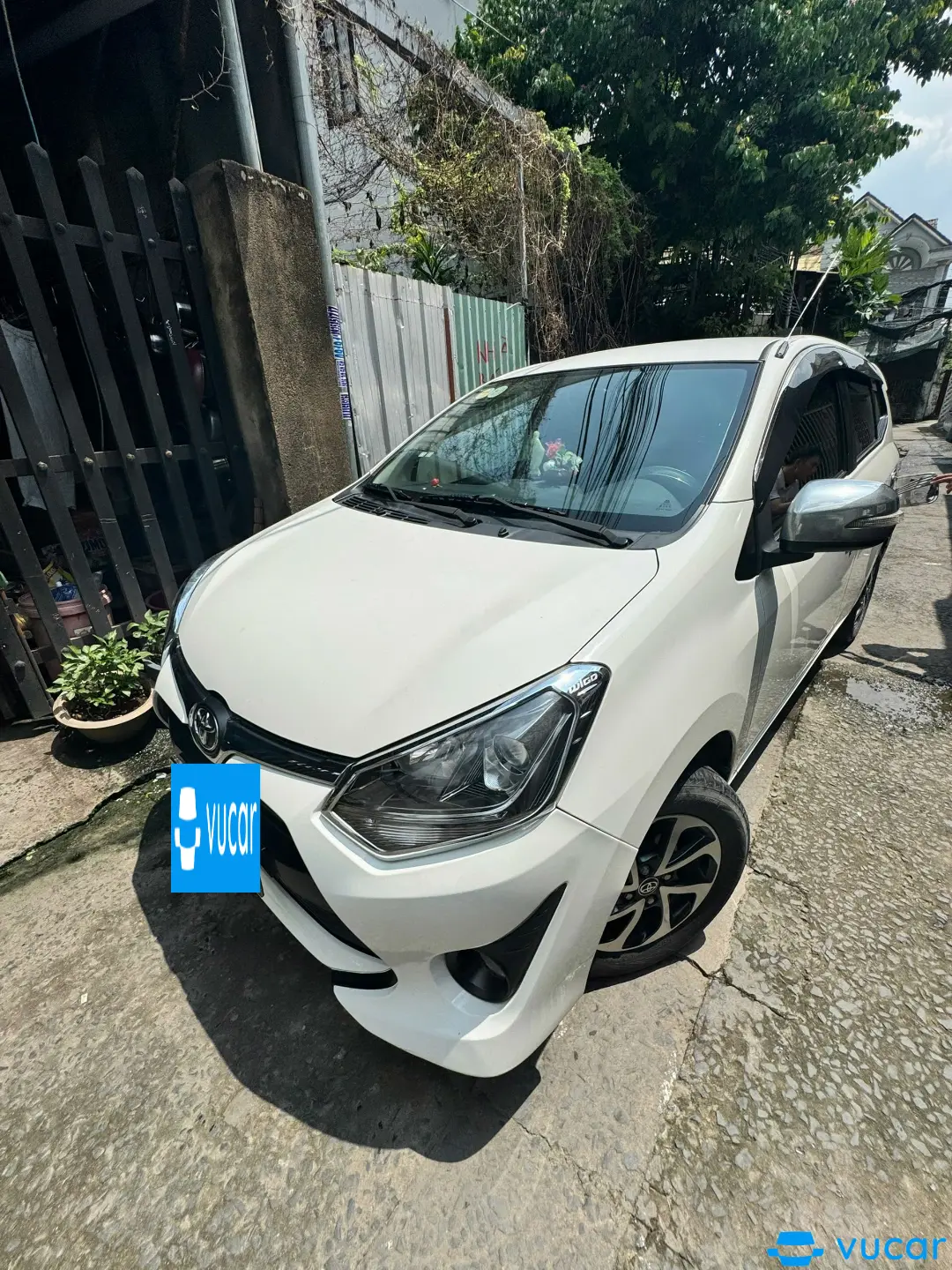 Mercedes C class 2022 C200 Avantgarde - Ngoại thất 9