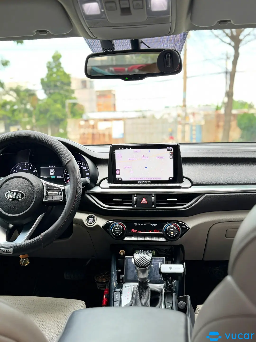 Kia Cerato 1.6 AT Luxury 2019 - Nội thất 7