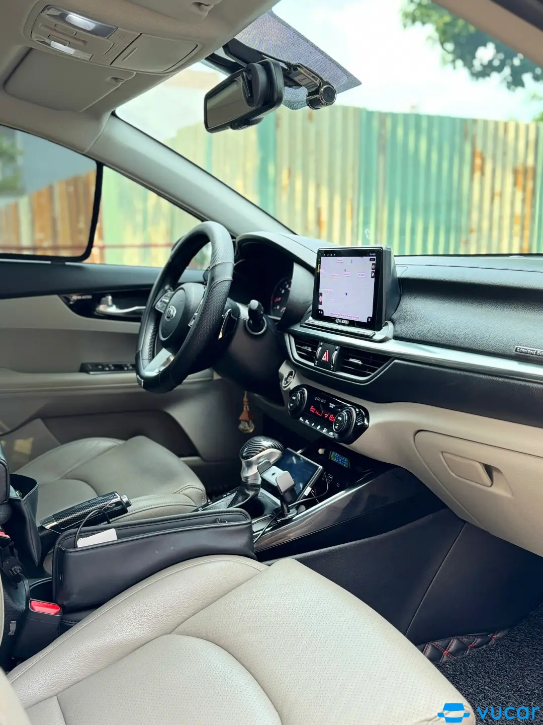 Kia Cerato 1.6 AT Luxury 2019 - Nội thất 4