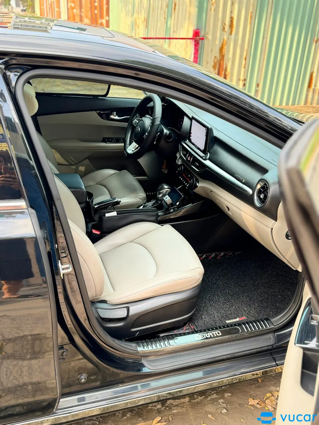 Kia Cerato 1.6 AT Luxury 2019 - Nội thất 3