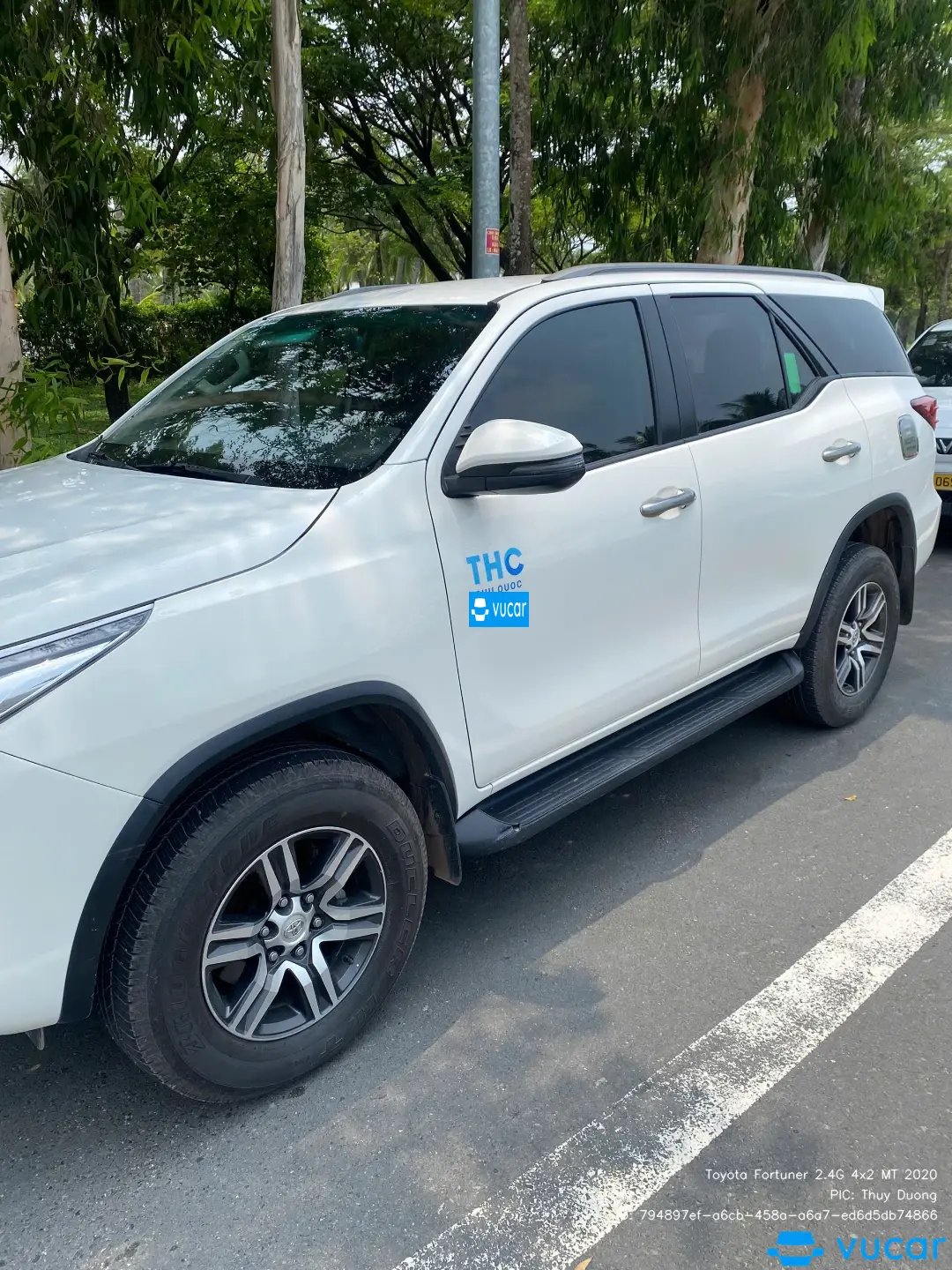 Toyota Fortuner 2.4G 4x2 MT 2020 - Ngoại thất 4