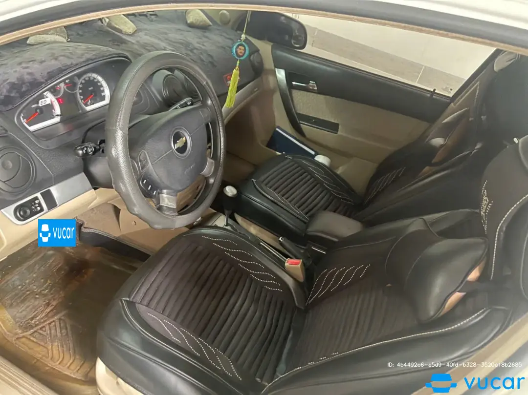 Chevrolet Aveo LTZ 1.5 AT 2016 - Nội thất 3