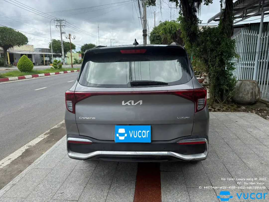 Kia Caren Luxury xăng AT 2023 - Ngoại thất 5