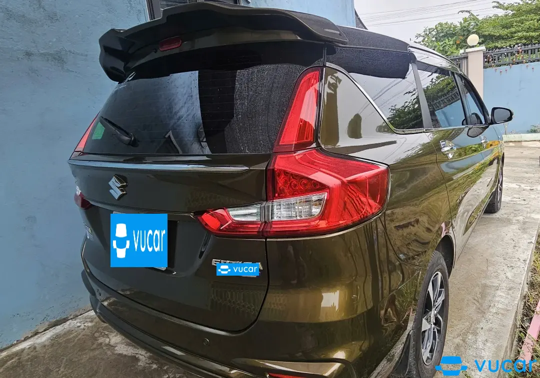 Ảnh xe Suzuki Ertiga Hybrid 1.5 AT 2022 - ảnh 6