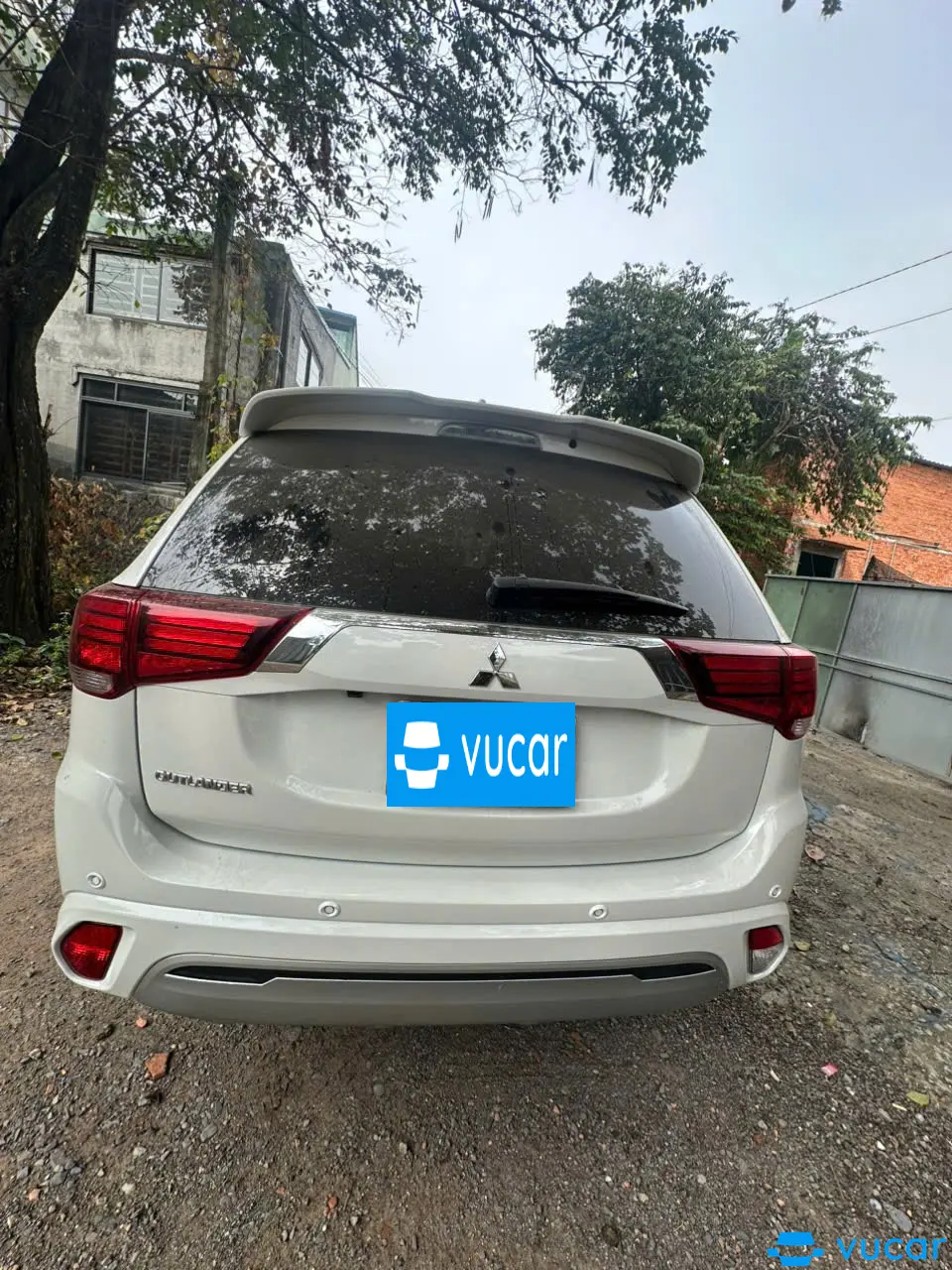 Mitsubishi Outlander 2022 - Ngoại thất 2