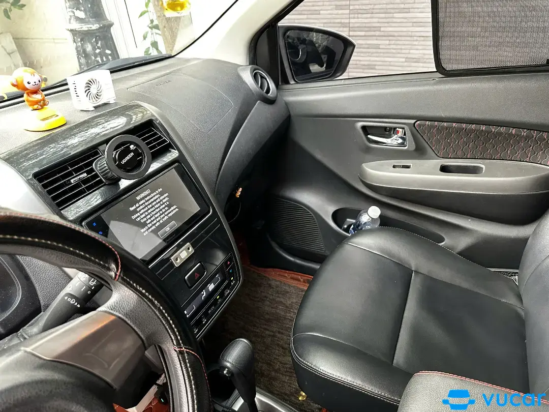 Toyota Wigo 1.2 AT 2021 - Nội thất 4